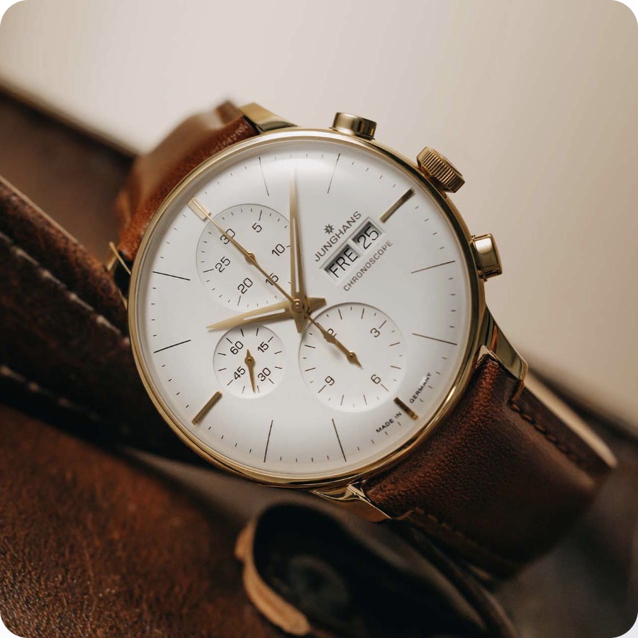 Junghans Meister Chronoscope 27/7620.03, gümüş kadran ve kahverengi deri kayış